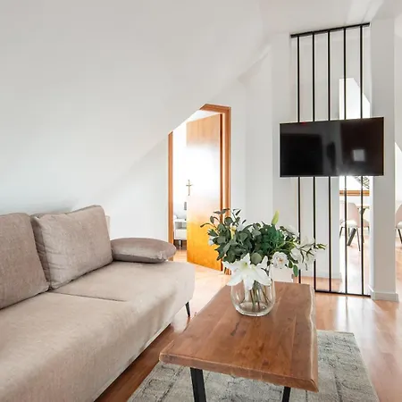 Delta Pod Skocznia * Zakopane