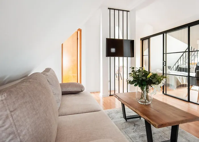 Daire Delta Pod Skocznia